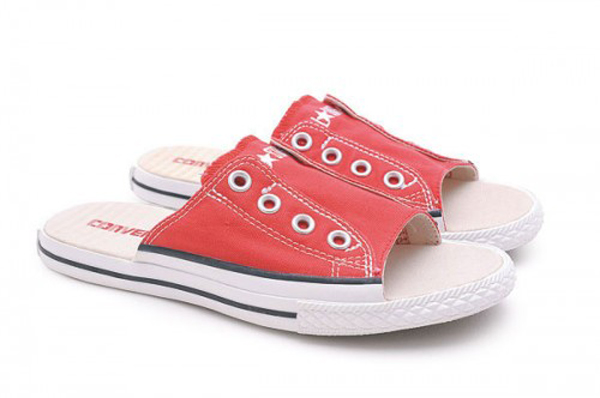 穿雙Converse涼鞋，整個人都潮起來了