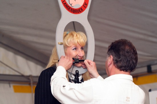 你的大鼻子很有福相嗎？那趕快到德國參加世界盃大鼻比賽吧