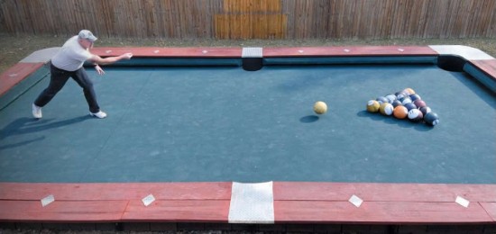 結合撞球和保齡球的新式運動Knokkers