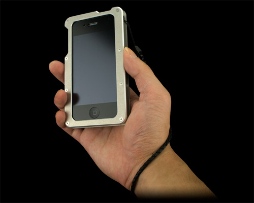 全鋁質iPhone 4保護殼台灣買得到！