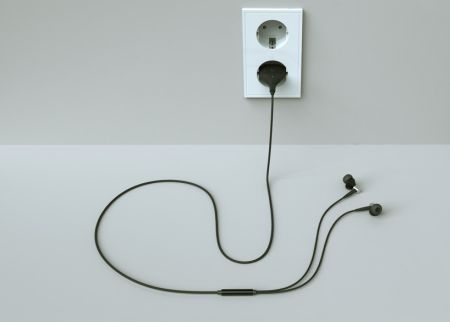 [概念設計]插牆派mp3播放器 耳機變電線