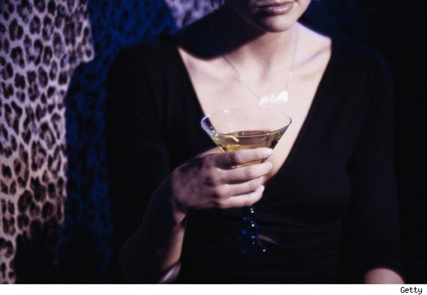 阿母總是說：「女人家少喝點酒」，其實是有道理低！