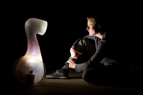 尋找光明使命的Tvor智慧型燈具