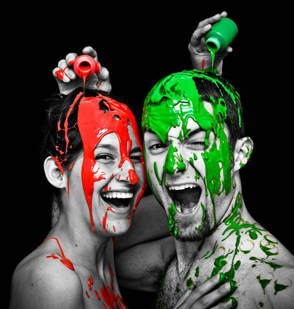 貌離神合超有梗的情侶自拍照