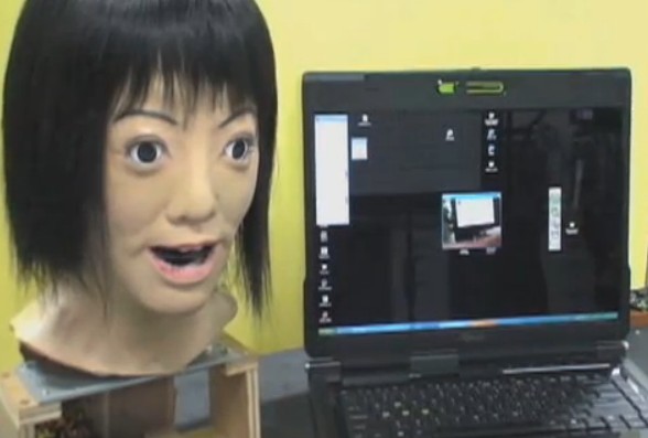 大家hold住～請看會照簡譜唱歌的機器人…頭