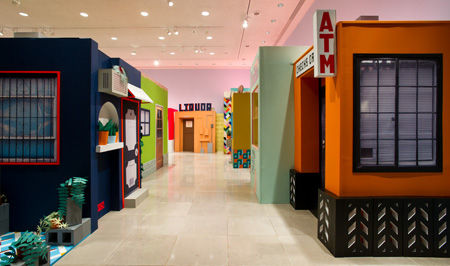 用手工做出來的真實大小紙板巷弄