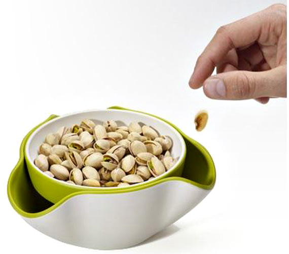 Joseph & Joseph Double Dish雙層設計堅果盤，順口又順手! 