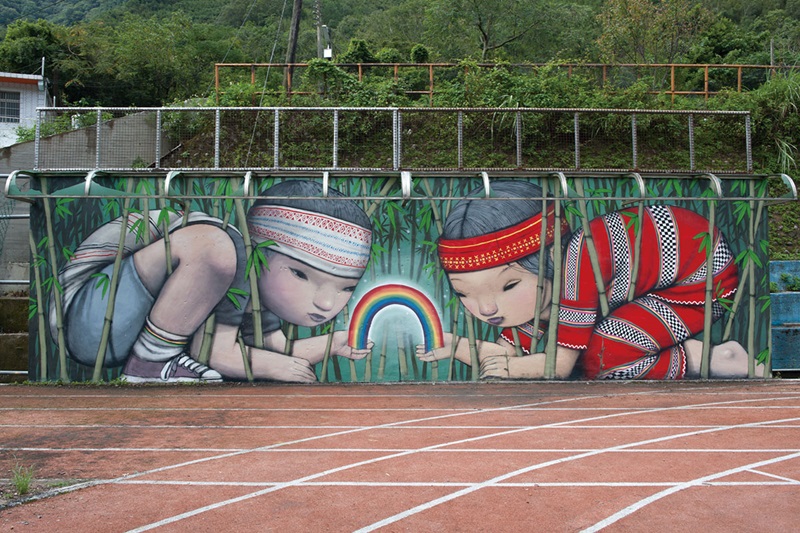 法國藝術家柒先生全新個展！《1,2,3, Soleil》集合 50 位世界壁畫上的天真孩童