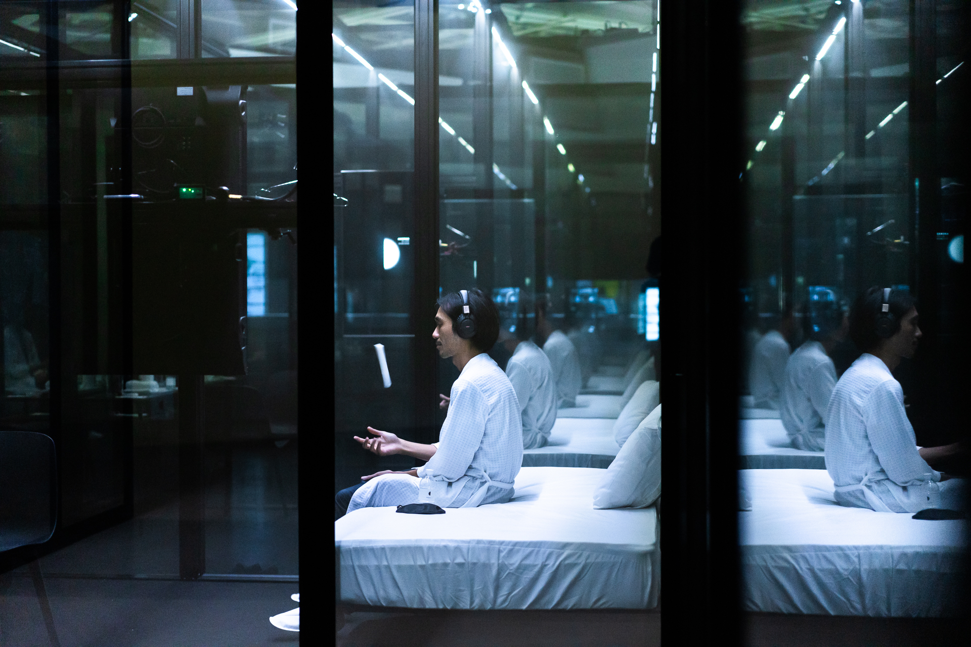 北美館化身異托邦花園、防疫旅館、沙灘櫥窗!「藍天之下:我們時代的精神狀況」打造身歷其境的藝術體驗