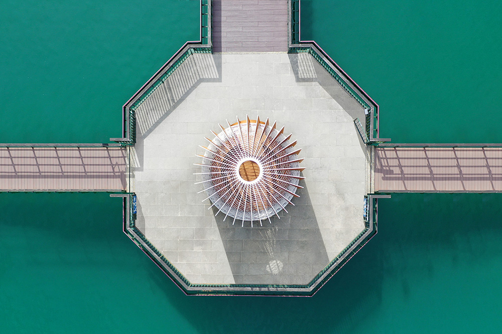 藝術家范承宗新作「築巢計畫 II 青背山雀」！南投日月潭畔現身自然工藝地景創作