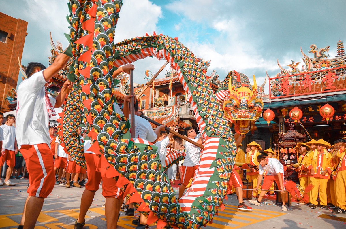 以設計力為關老爺慶生!2019 大溪大禧廖小子再次操刀打造台味美學,翻玩「藏在龍柱裡的平安彩蛋」