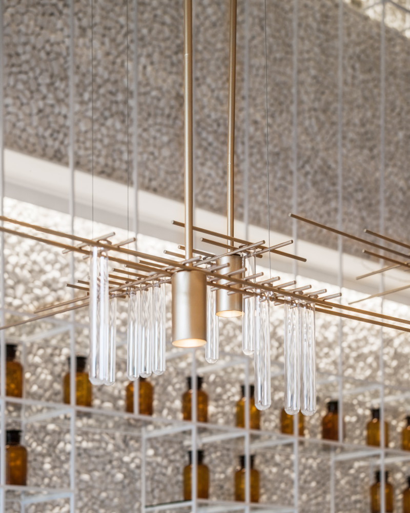 跳脫冰冷形象！台中絕美氣派 MOLECURE 分子藥局奪下德國 iF 設計獎、台北設計獎等各大設計殊榮