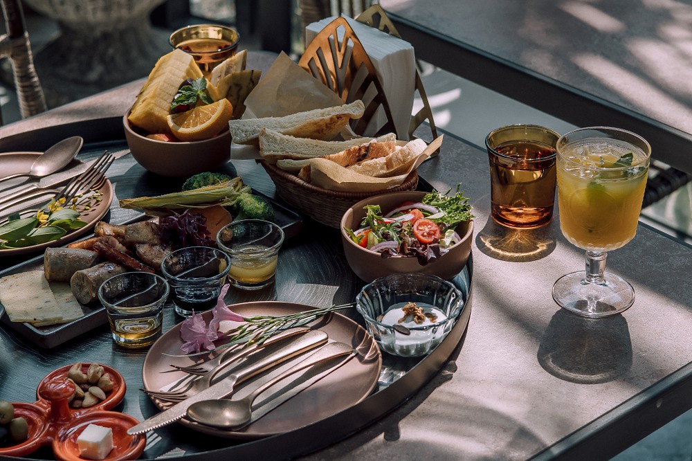 宜蘭員山秘境民宿「山里蒔花」！以摩洛哥風情為主題的赭紅色旅宿