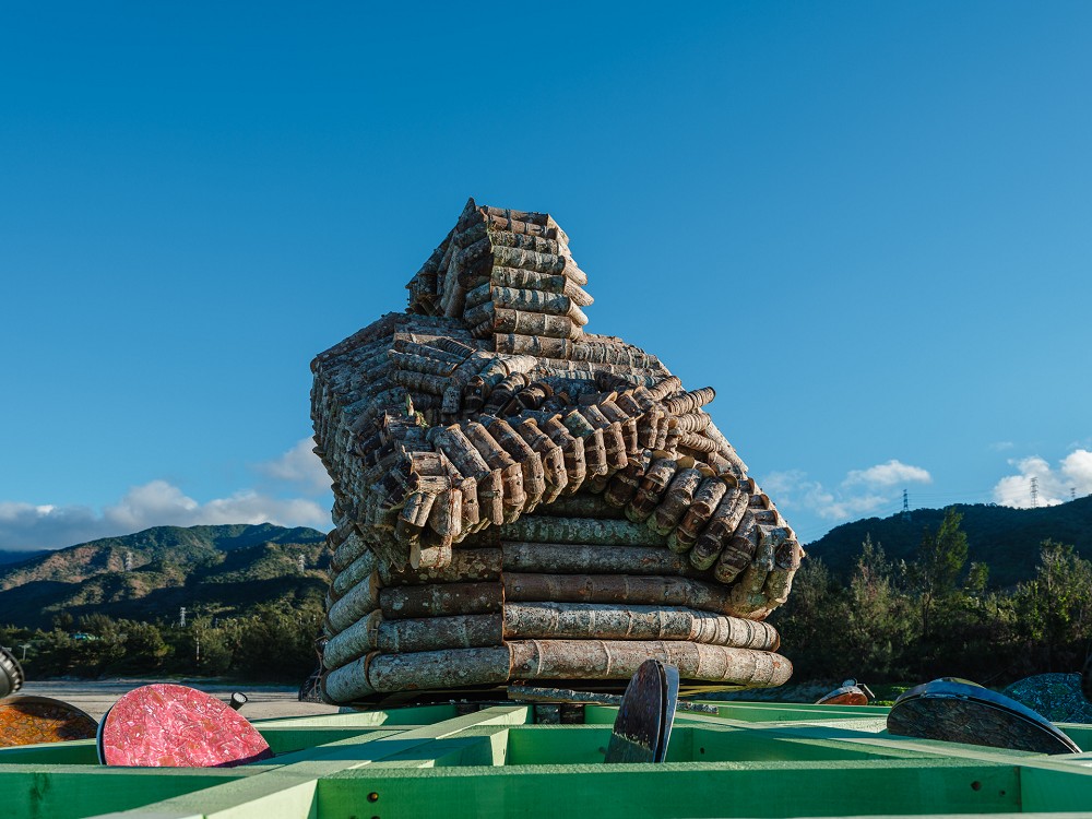 屏東「2023落山風藝術季」作品亮點!療癒阿Q裝置、破風者號等17位藝術家創作