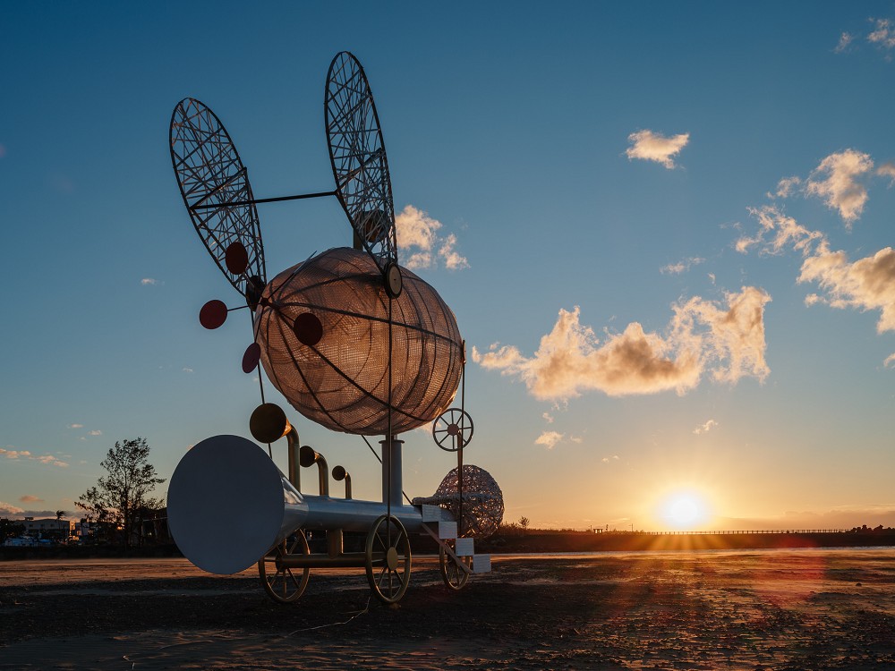 屏東「2023落山風藝術季」作品亮點!療癒阿Q裝置、破風者號等17位藝術家創作