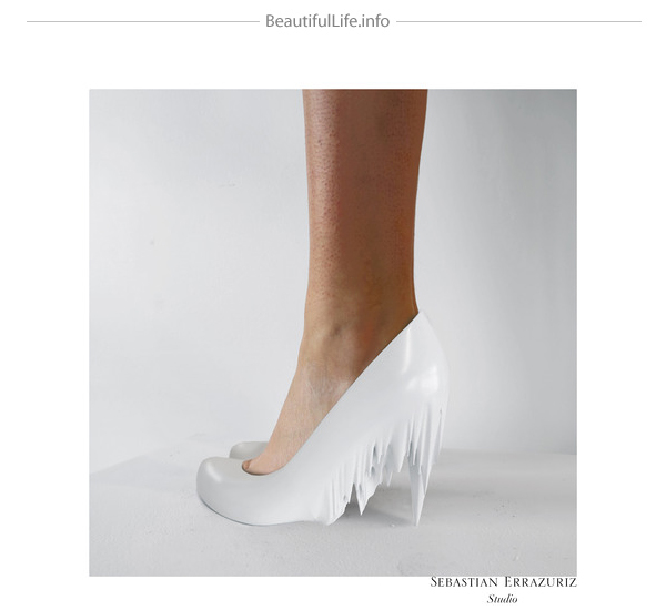 難忘前女友，12 位前任情人的 12 雙鞋