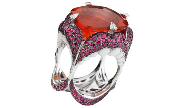 代表憤怒的紅寶石、欲望的鑽石...：七宗罪為題的珠寶設計