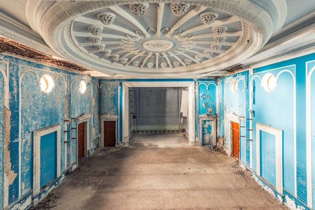 穿越時光隧道到後蘇聯時代，鏡頭底下的被遺忘之地