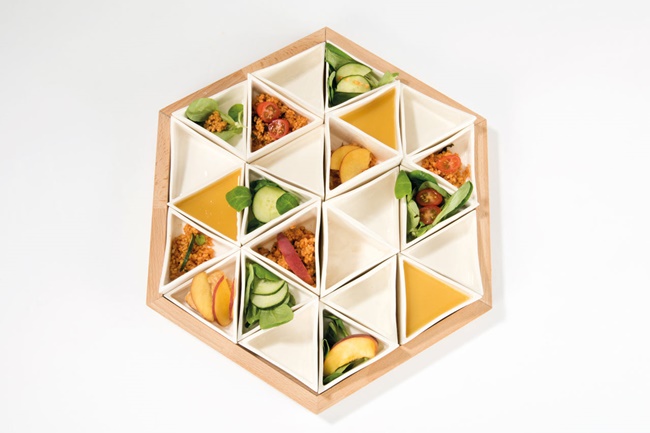 拼湊你的三角食器，眼鼻口一起享受美食饗宴