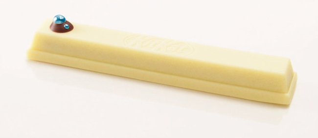 送禮前忍不住先吃掉！日本發售 KitKat 生日石巧克力