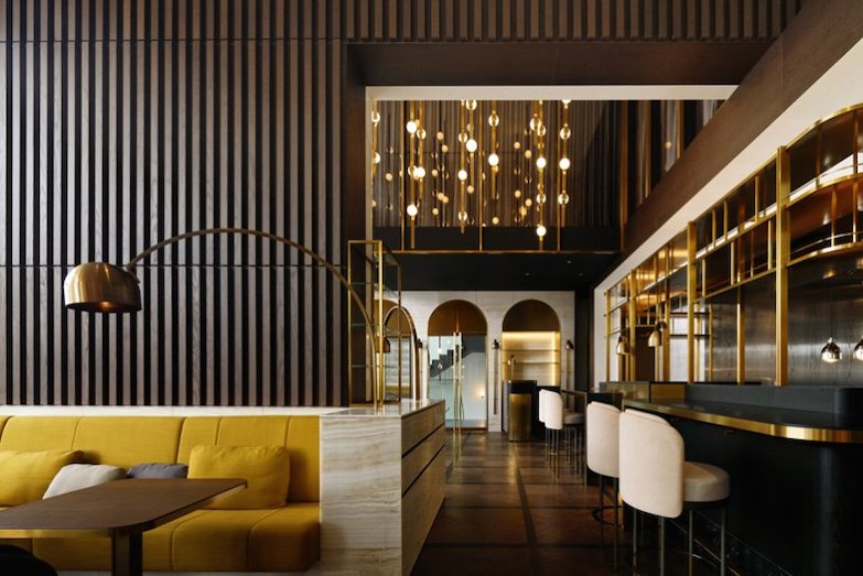 Nendo 出手的箱型堆疊特殊建築！咖啡廳、畫廊、酒吧盡收的代官山簡約商業空間