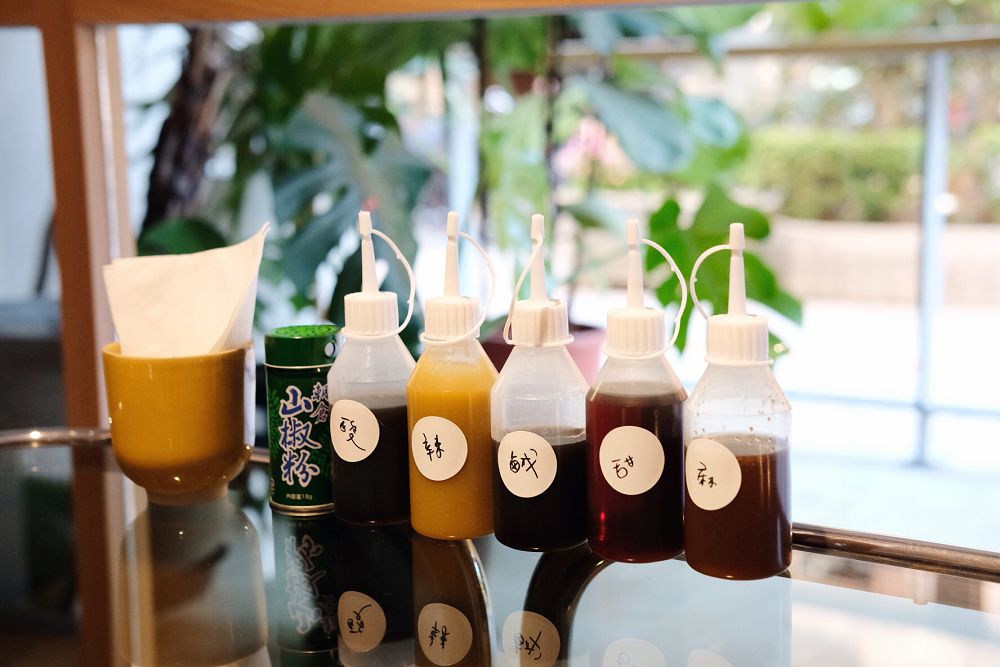 手工麵職人林擠米台灣味沾麵溫暖開動！快閃 Daily by Draft Land 白日小酒館，品嚐麵條的酸、甜、麻、辣、鹹五味