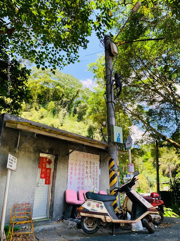 台灣獨一無二的匠人！微縮模型達人鄭鴻展的「微縮人生」復刻生活場景的溫暖幕後故事