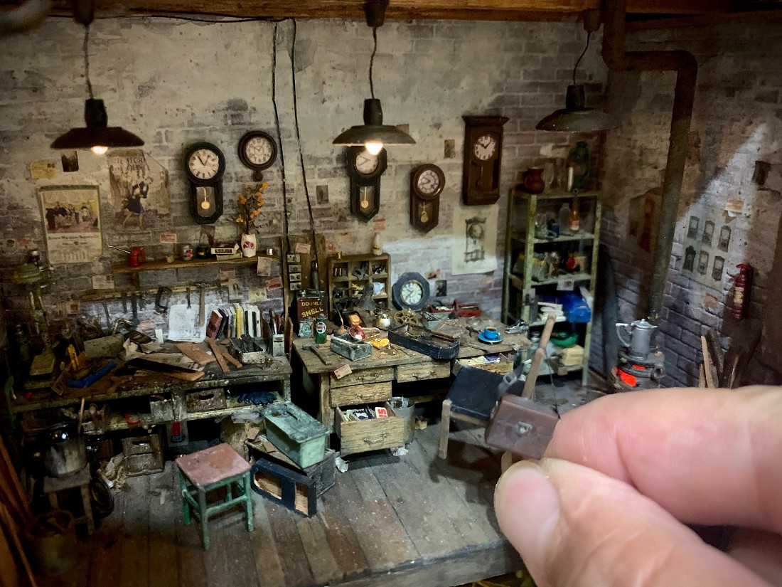 專訪台灣微縮藝術家鄭鴻展!開啟第二人生的微縮模型世界創作匠心