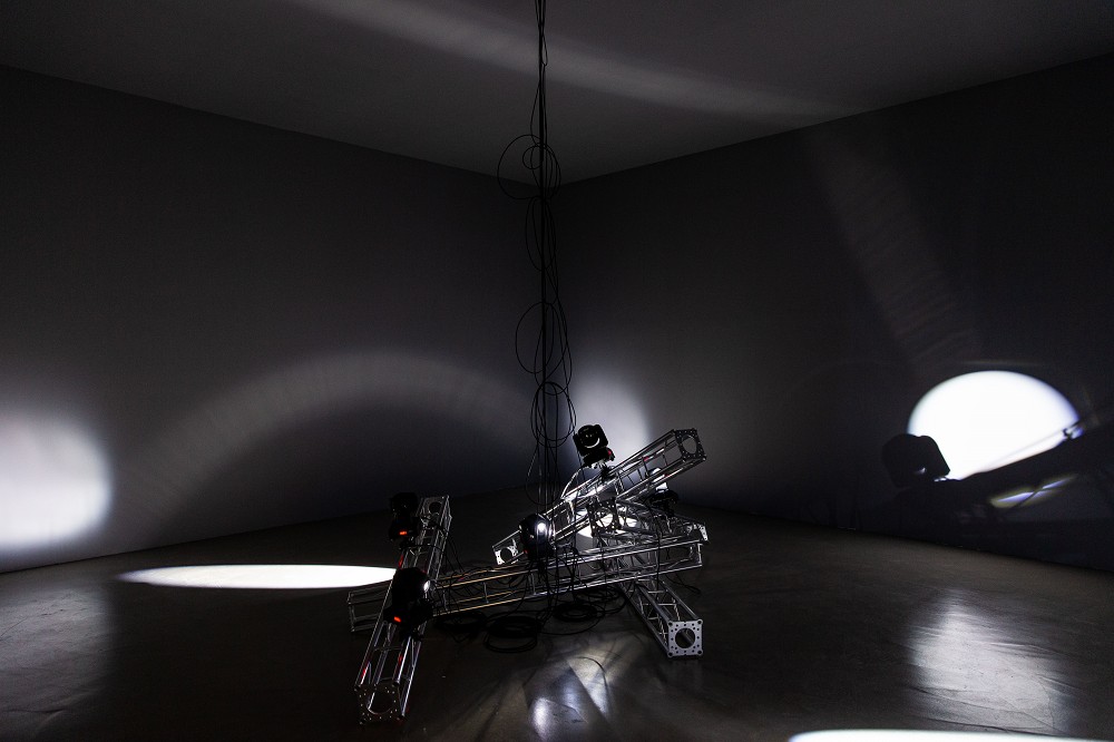 2023台北雙年展「小世界」北美館亮相！花園照護者雕塑、馬賽克磚牆等20+作品亮點