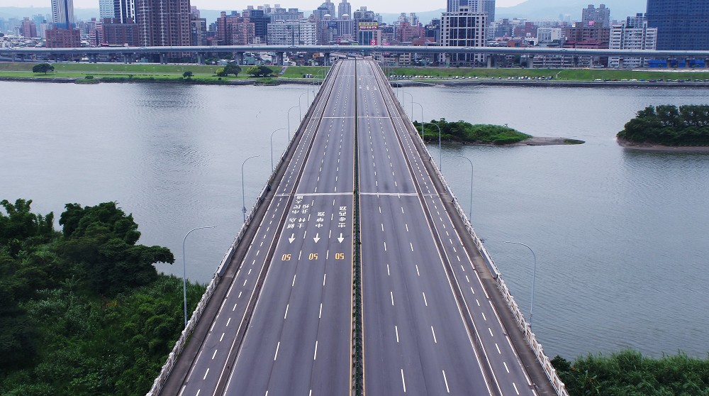 北美館2024展覽亮點！集結台灣建築、南非藝術家威廉肯特里奇個展、台灣膠彩畫回顧