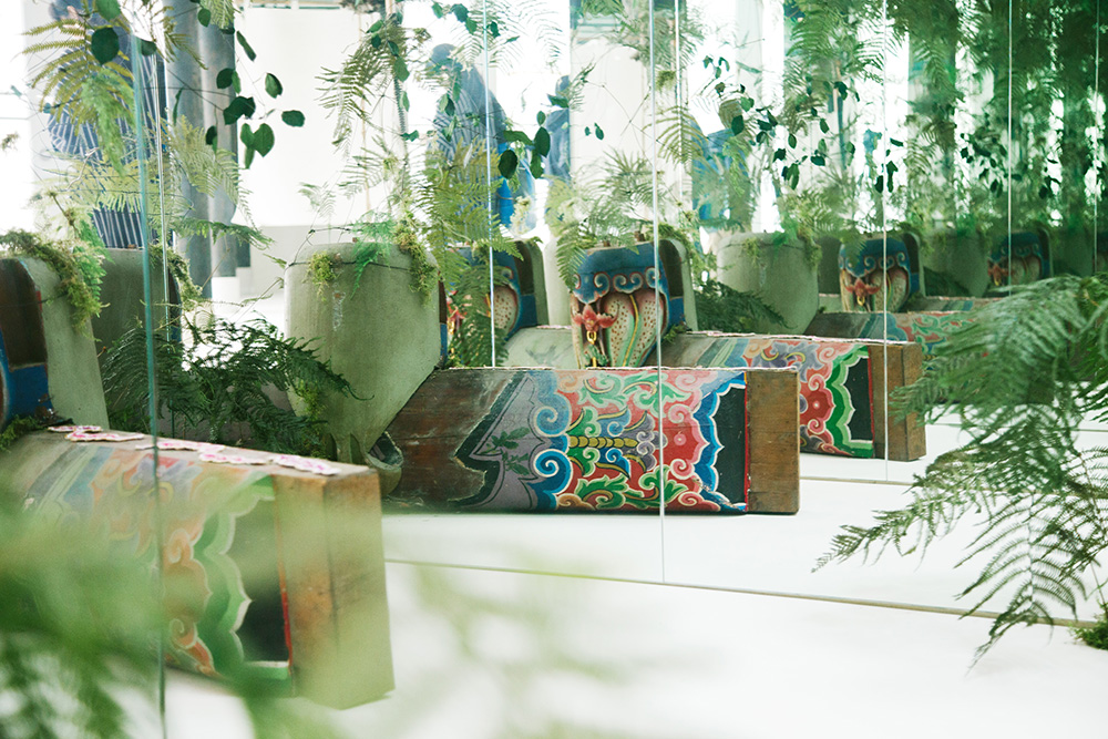 《串遊季 REUSE》重新想像文資修復的展覽!於台中「臺灣府儒考棚」結合文物、插畫與花藝等 11 組創作盛宴