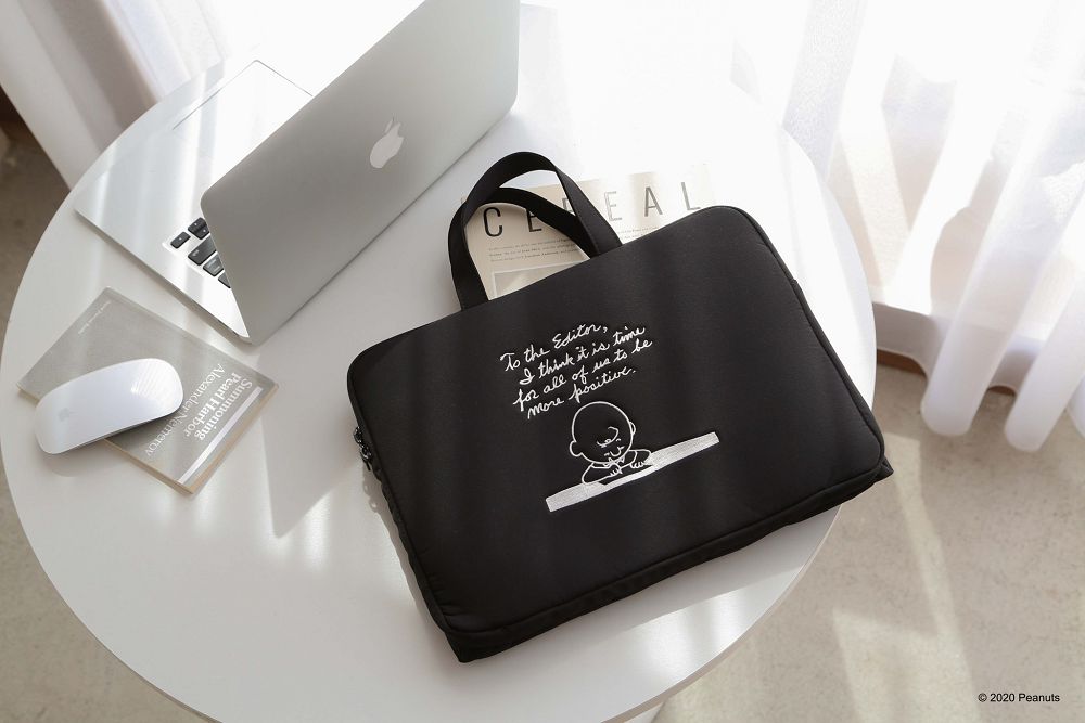 經典茄芷袋紅、綠、藍 Pinkoi x SNOOPY 史努比聯名！台味平安符、日曆和熱炒玻璃杯的台式日常