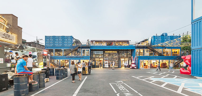 韓國旅遊必逛！Common Ground 世界最大藍色貨櫃商圈