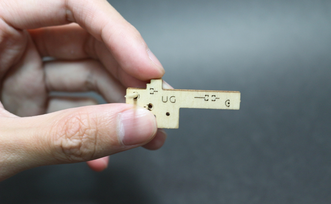 【DIY OK】UGEARS 木製機械玩具,看著親手組裝的齒輪運轉就是爽快!