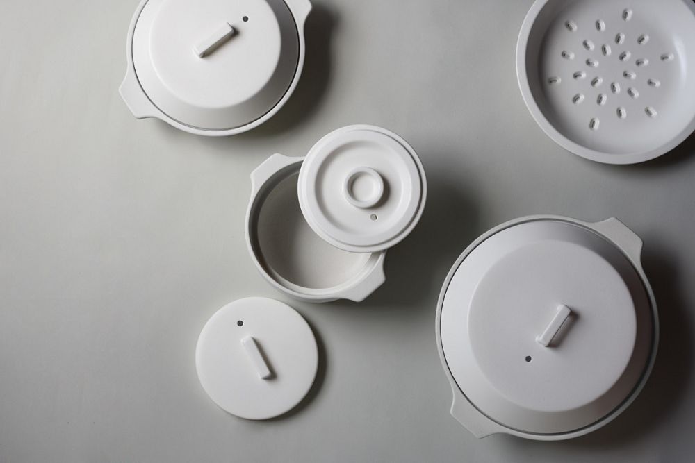 日本設計大師柴田文江再度操刀 KINTO！極簡透視感輕水瓶 WATER BOTTLE 以礦石色詮釋飲具