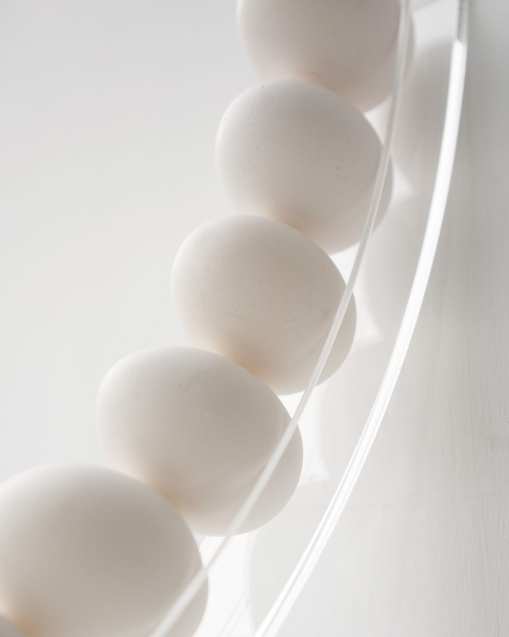 台北鬧空間《蛋架發表免責聲明2.0》趣味展覽!工業設計師陳亮融挑戰微妙的危險張力