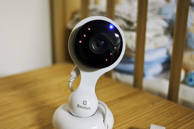 不只無痛安裝，設計到位的Beseye Pro 雲端攝影機簡直是無腦安裝！