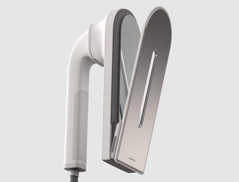 是全身鏡也是燙衣板！還內建熨斗？超節省居家空間概念設計 ENSEMBLE