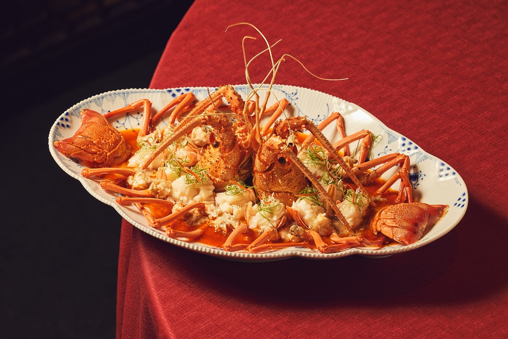 晶華軒X丹麥皇家哥本哈根聯名團圓套餐!百年手繪經典唐草餐瓷遇上東方粵菜盛宴