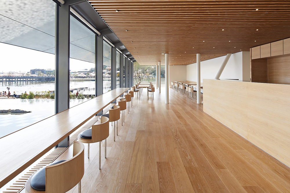 京都嵐山「福田美術館」開幕！依傍桂川、倒映嵐山美景，跨度江戶時代至當代的藝術新據點