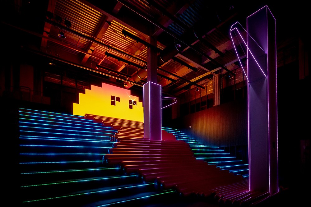 新店誠品《AI靈感大師》療癒展覽！澳洲團隊ENESS打造森之舞者、太陽神等4大光影裝置