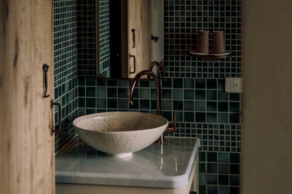 宜蘭員山秘境民宿「山里蒔花」！以摩洛哥風情為主題的赭紅色旅宿