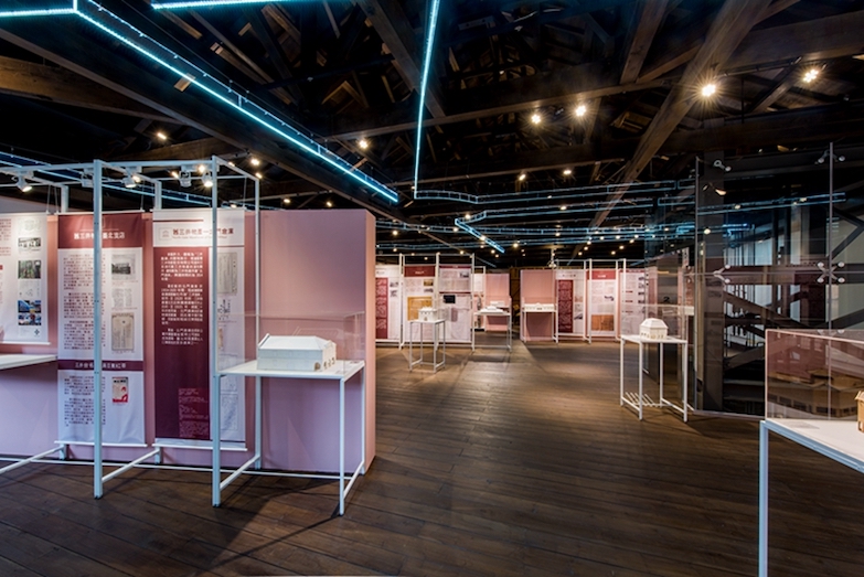 台北北門百年歷史洋式磚房「三井記憶倉庫」開放！結合小書城、展演空間與咖啡吧台，共同見證日治時期產業發展