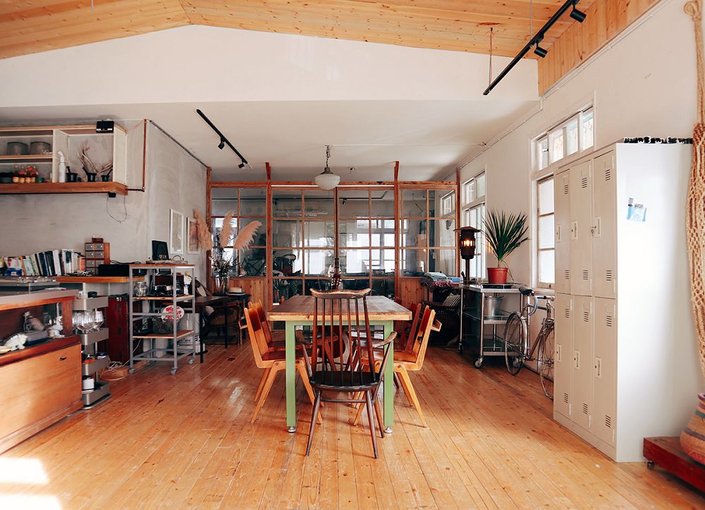 親手改造 50 年北投山野的荒廢老宅！LIGHT HOUSE 主理人葉士豪的木質綠意複合工作室