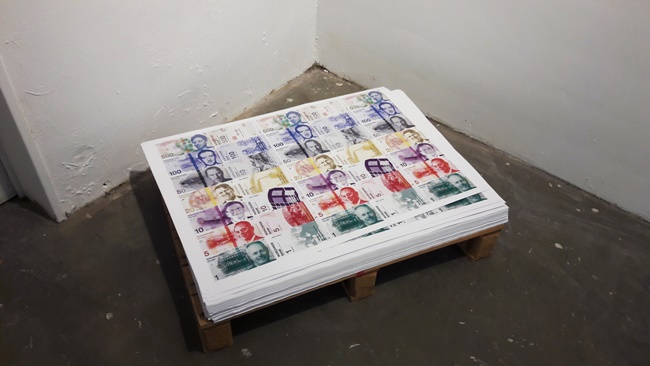 當蘋果、微軟和臉書自成一國，發行自家貨幣也是很正常的啊！