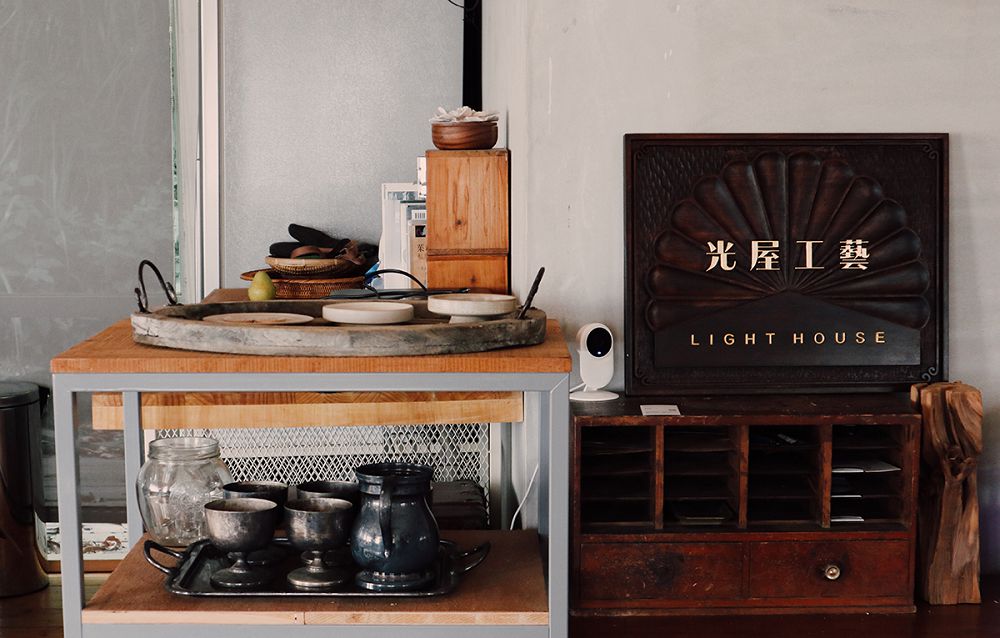 親手改造 50 年北投山野的荒廢老宅！LIGHT HOUSE 主理人葉士豪的木質綠意複合工作室