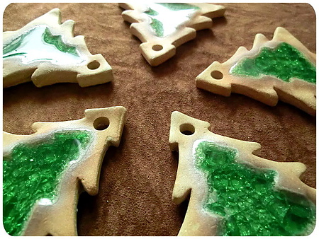 【讀者投稿】擬真聖誕樹餅乾黏土吊飾 DIY