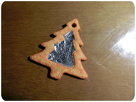 【讀者投稿】擬真聖誕樹餅乾黏土吊飾 DIY