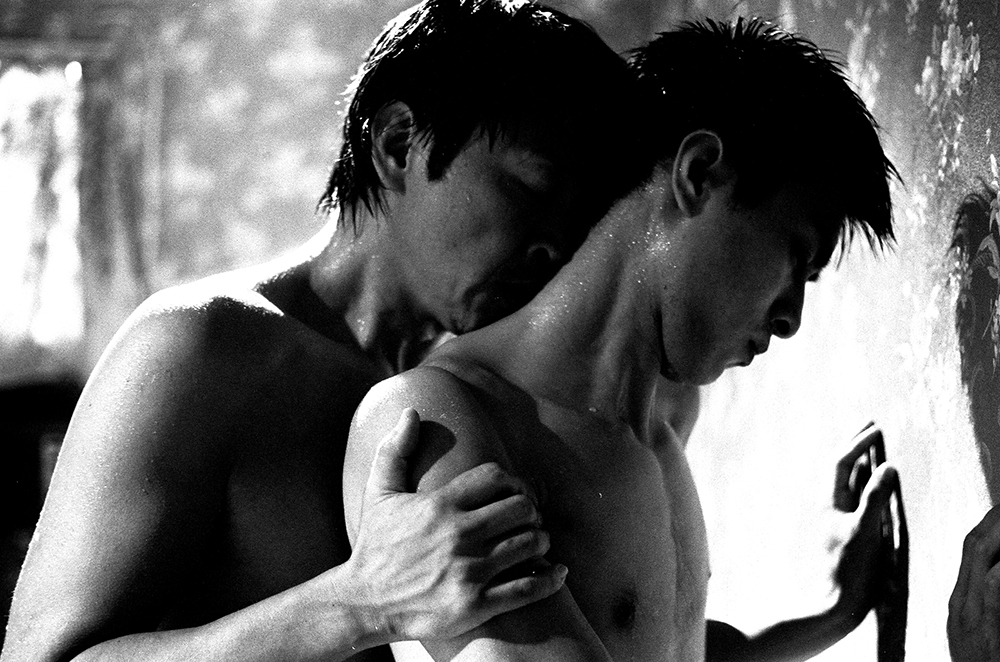 專訪 / 《聽說》、《囧男孩》、《孽子》劇照都出自他的鏡頭!劇照攝影師郭政彰:「我一直在追尋照片裡的情緒流動。」