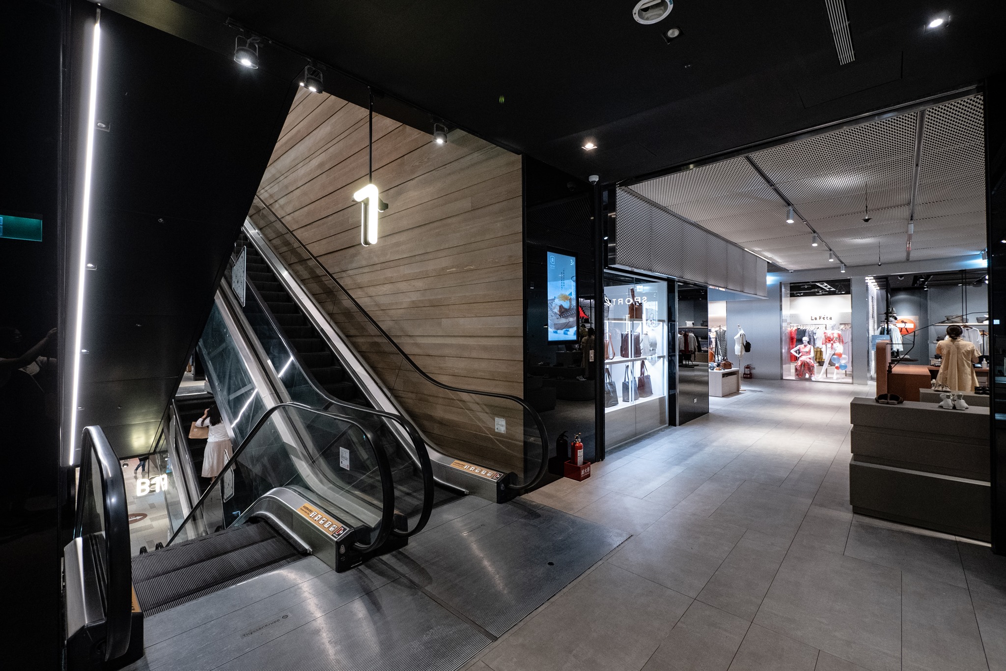 台中勤美誠品改裝升級！垂直美術館、植栽概念店、光影空間等亮點